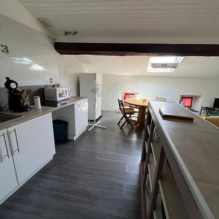 Appartement Au Coeur De Carcassonne Buitenkant foto